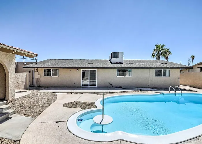 Hébergement de vacances Havasu W/ Pool, Near London Bridge! Lake Havasu City